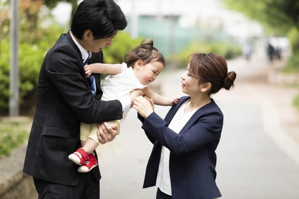 住宅ローンは「夫婦共有名義」と「夫のみ・妻のみ」どちらがいい?ペアローンと連帯保証と連帯債務の違いは?